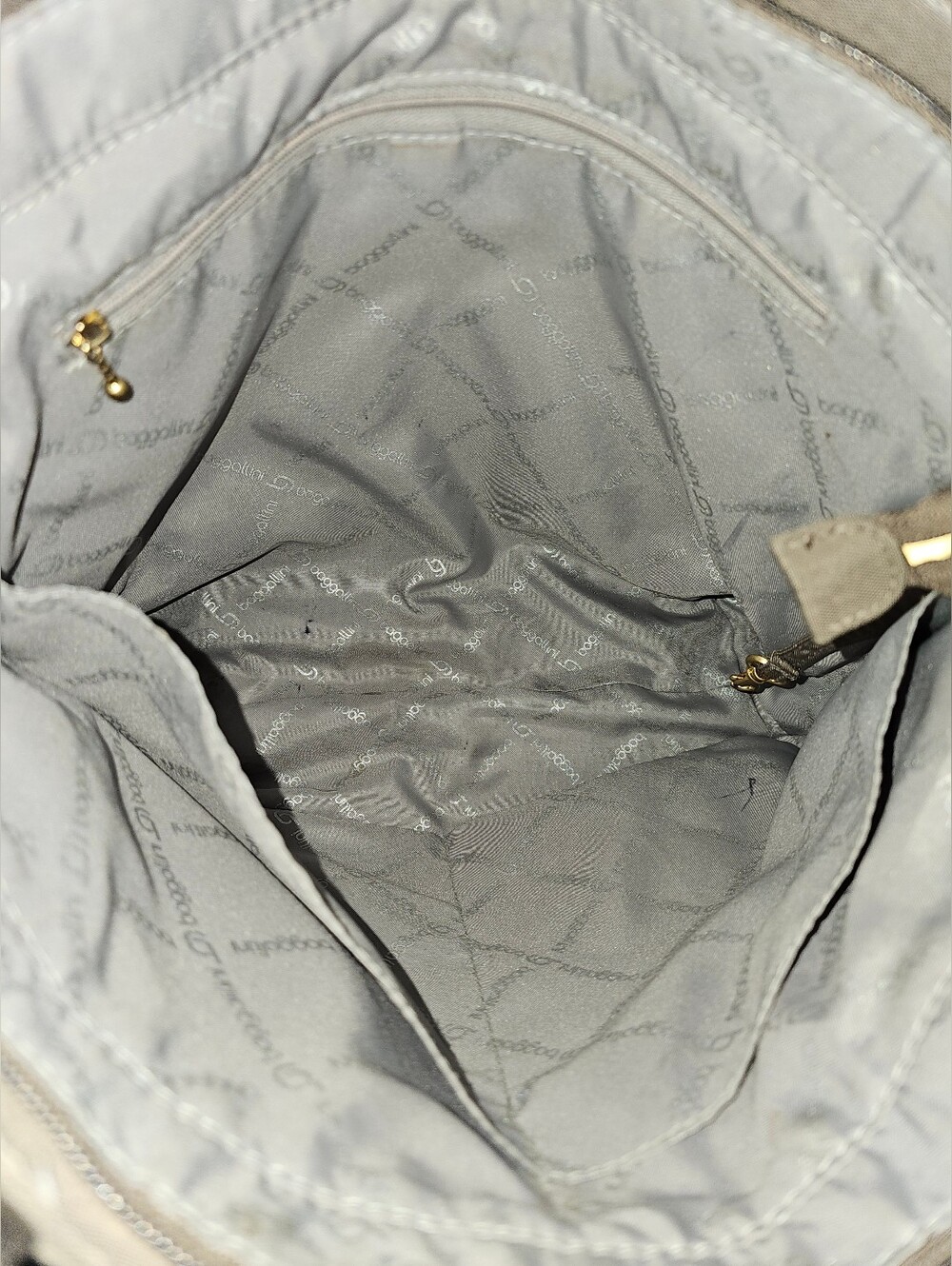 Baggallini Tulum Light Weight Nylon Taupe Travel Tote Bag - Picture 10 of 11